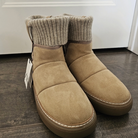 New Zara Tan Winter Booties with Knit Collar Sz 10 - Picture 6 of 9